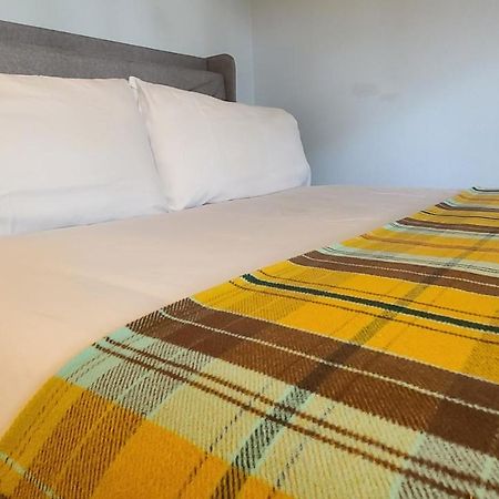 Centrally Located In Rogers And Bentonville! -Private Rooms Экстерьер фото