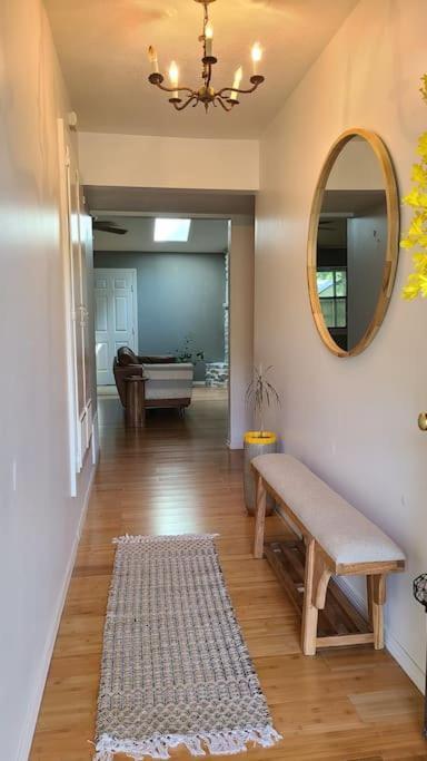 Centrally Located In Rogers And Bentonville! -Private Rooms Экстерьер фото