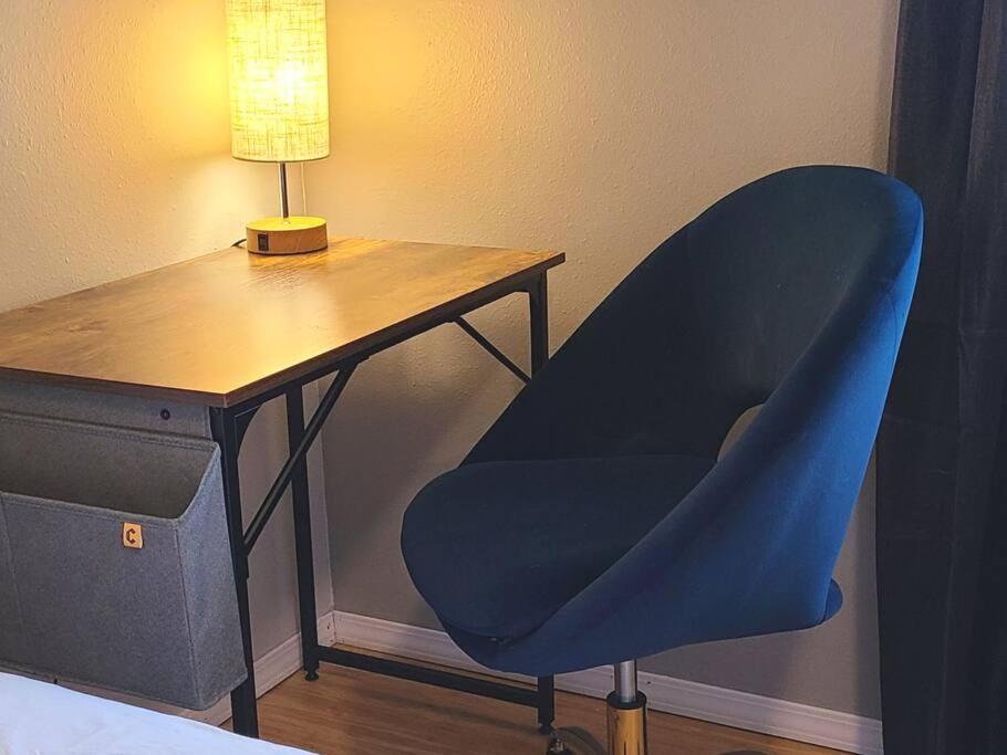 Centrally Located In Rogers And Bentonville! -Private Rooms Экстерьер фото