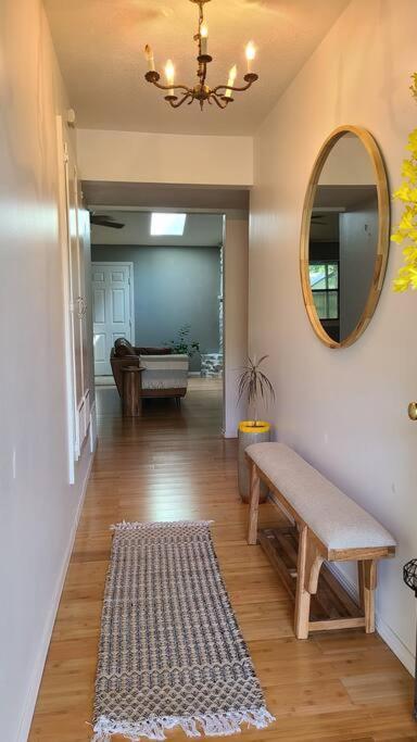 Centrally Located In Rogers And Bentonville! -Private Rooms Экстерьер фото